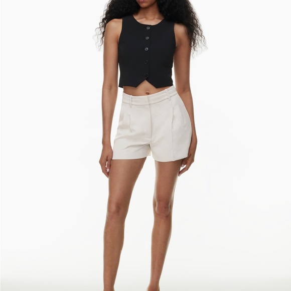 White Aritzia Wilfred Shorts Size 2 - Picture 4 of 5